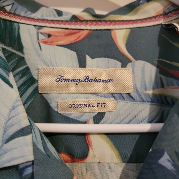 Tommy Bahama Original Fit Silk Size XL Button Up Shirt Tropical Vacation Floral - Picture 5 of 7